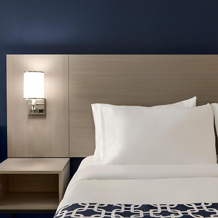 Quality Inn Lake Elsinore I-15 Экстерьер фото