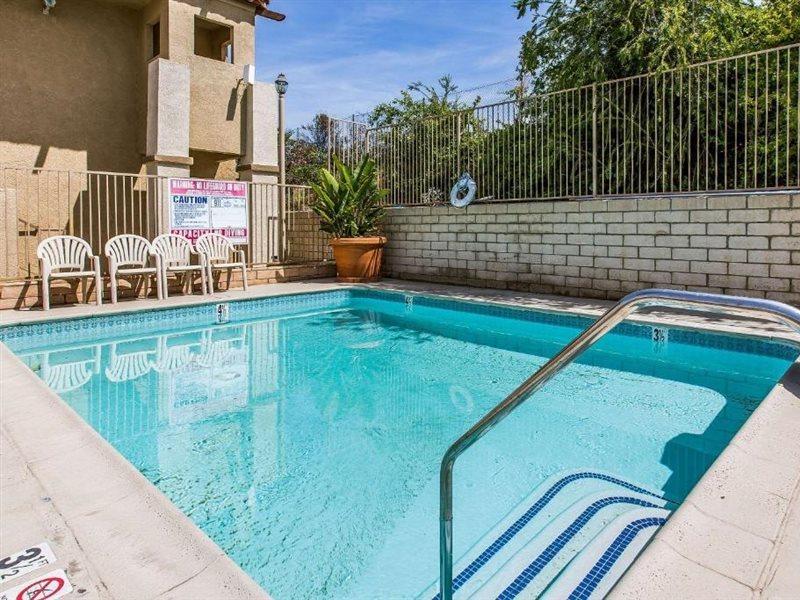 Quality Inn Lake Elsinore I-15 Экстерьер фото