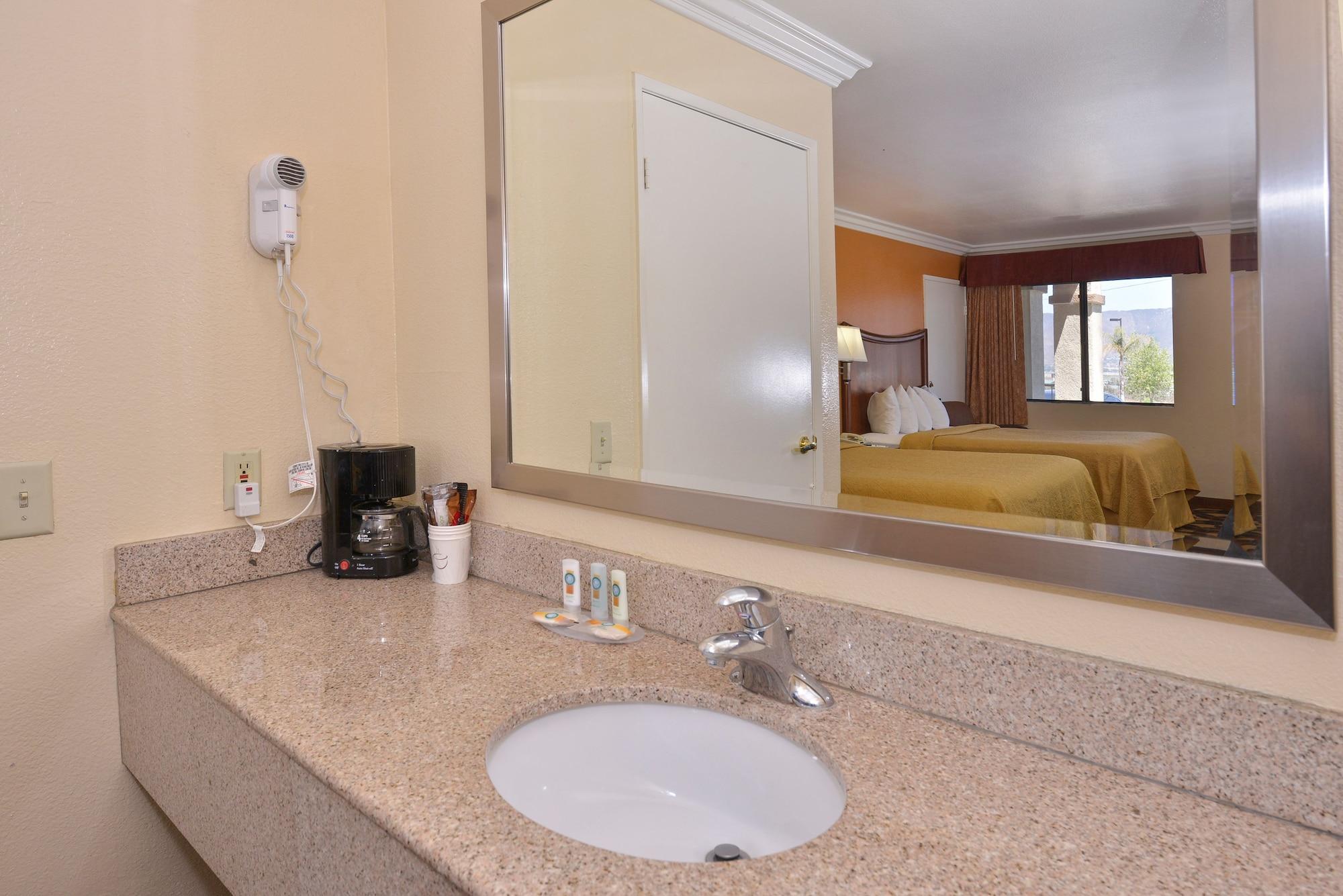 Quality Inn Lake Elsinore I-15 Экстерьер фото