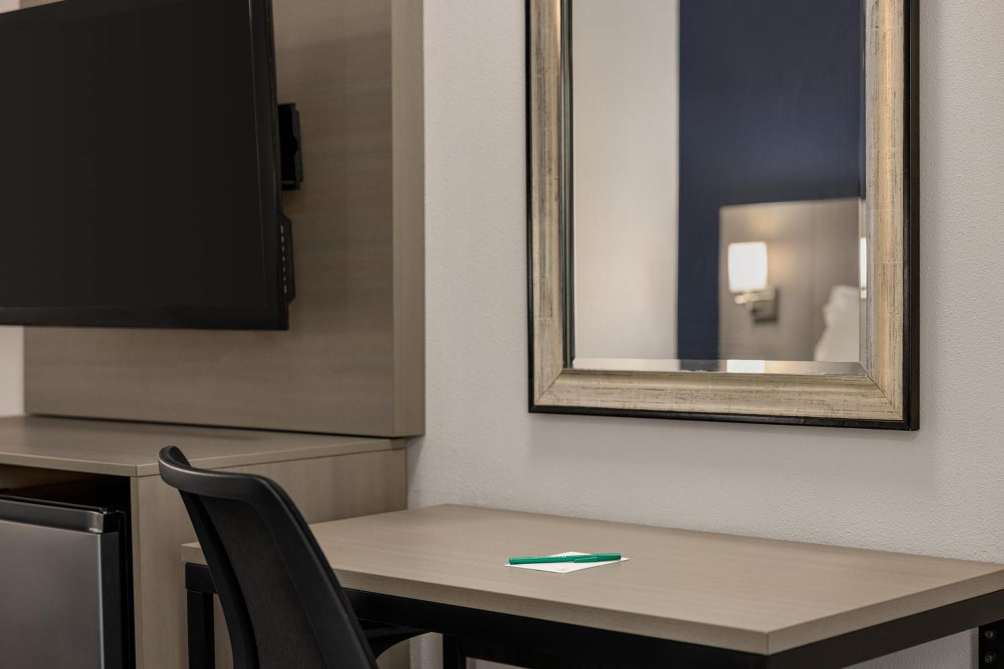 Quality Inn Lake Elsinore I-15 Экстерьер фото