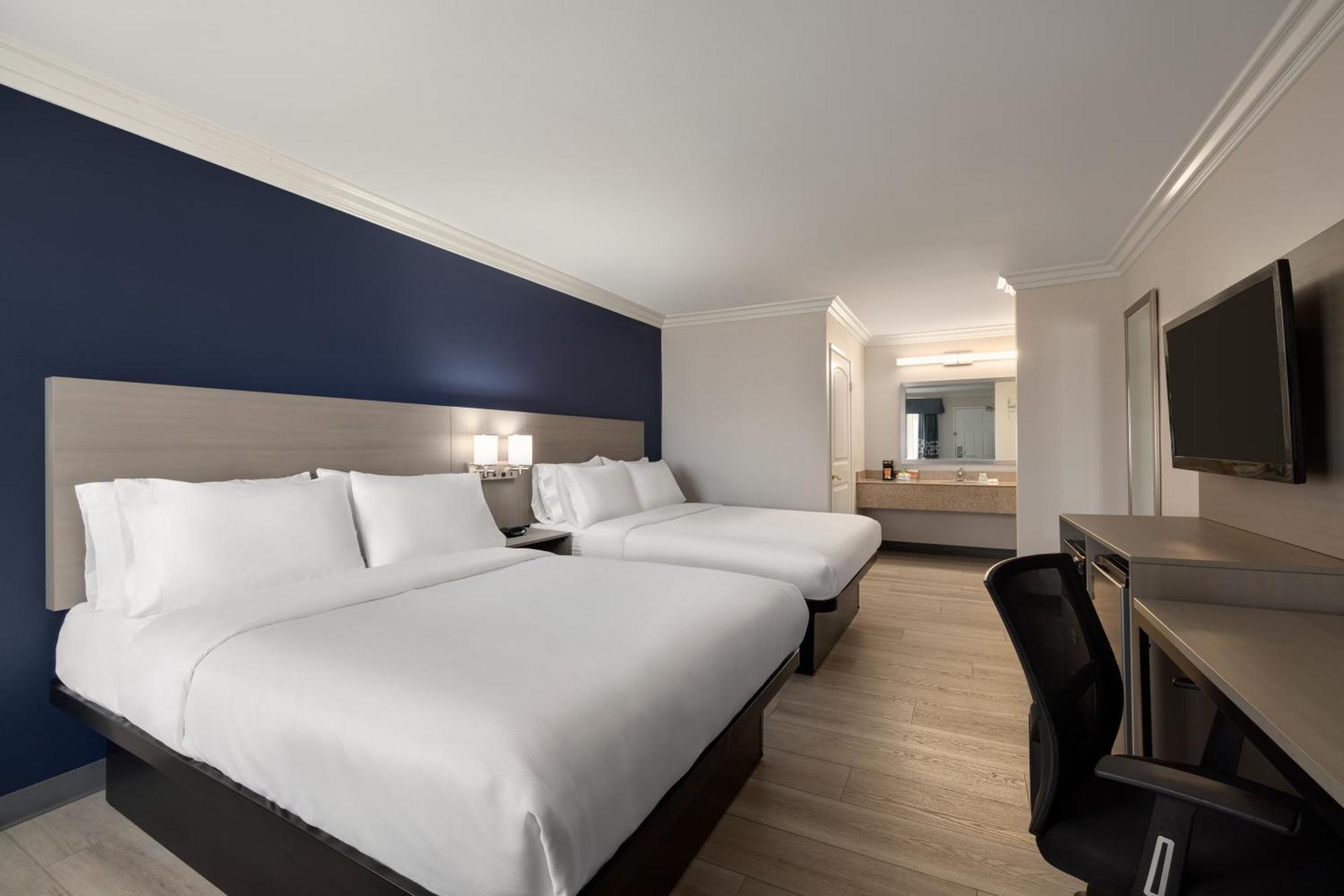 Quality Inn Lake Elsinore I-15 Экстерьер фото