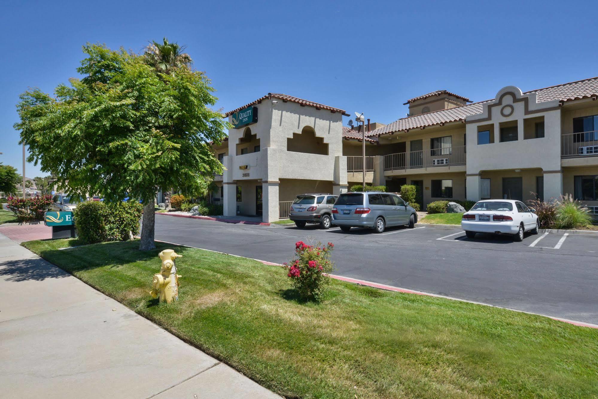 Quality Inn Lake Elsinore I-15 Экстерьер фото